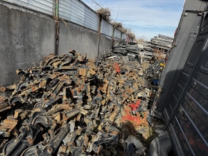 автозапчастини для вантажівок на такі авто: Mercedes Actros Iveco Stralis Scania L R P G Volvo FH, FM MAN TGA TGX TGS DAF CF 75 85 Renault Magnum Renault Premium DAF XF 95 105 106