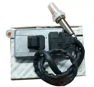 Датчик Nox Adblue лямбда-зонд Iveco Stralis Ивеко Стралис euro 6 евро 6 5801777219 Датчик Nox Adblue лямбда-зонд Iveco Stralis Ивеко Стралис euro 6 евро 6 5801777219