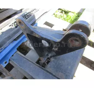 Кронштейн підсилювача переднього бампера правий 81416500018 81416503018, MAN (Ман) TGX (T-101) MAN (Ман) 81416500018 Кронштейн підсилювача переднього бампера правий 81416500018 81416503018, MAN (Ман) TGX (T-101) MAN (Ман) 81416500018