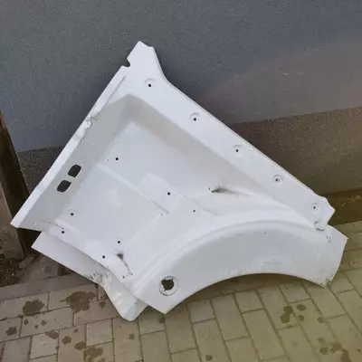 Ступенька левая 81615100913 MAN TGX МАН ТГХ euro 6 евро 6 бу, б/у