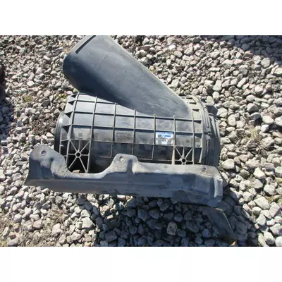 Корпус воздушного фильтра 1801772 1870001 1387542 1387545, SCANIA (Скания) P, G, R SERIES (T-092) (T-328) SCANIA (Скания) 1387542