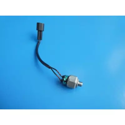 Датчик давления кондиционера MAN TGX МАН ТГХ TGS ТГС euro 6 евро 6 бу, б/у