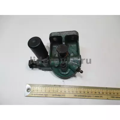 Кронштейн топливного фильтра D12C 8148587, VOLVO (Вольво) FH12 FH16 (T-327) VOLVO (Вольво) 8148587