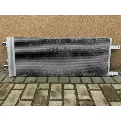 Охладитель радиатор интеркулер DAF XF 106 ДАФ ХФ CF euro 6 евро 6 бу, б/у