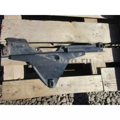 Кронштейн переднего бампера правый 81416105484 81416105428, MAN (Ман) TGA (T-316) MAN (Ман) 81416105484