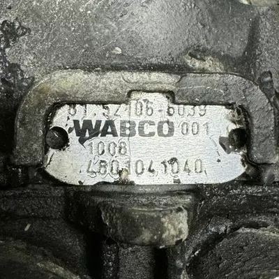 81521066039, 4801041040 Кран модулятор EBS Man, Wabco