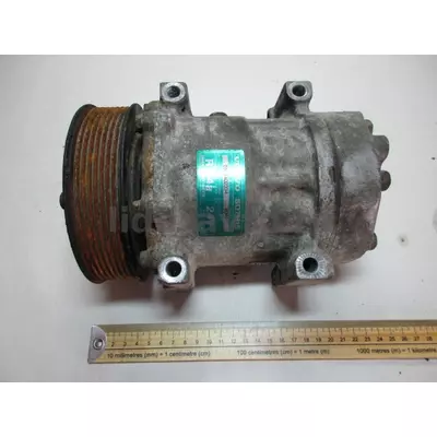 Компресор системи кондиціювання R134A SD7H15 20538307 21184142 8191892, VOLVO (Вольво) FH12 FH16 (T-101) SANDEN 8191892