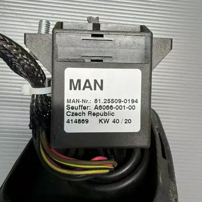 81255090194, А0606600100 Підрульовий перемикач поворотів MAN